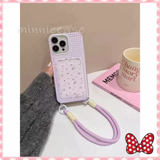 💜MINNIE💜โรแมนติกสีม่วงสดผู้ถือบัตรสายคล้องเคสเข้ากันได้กับ เคสไอโฟน 11 12 13 15 14 Pro Max XS XR X Max 7 15 8 14 Plus SE