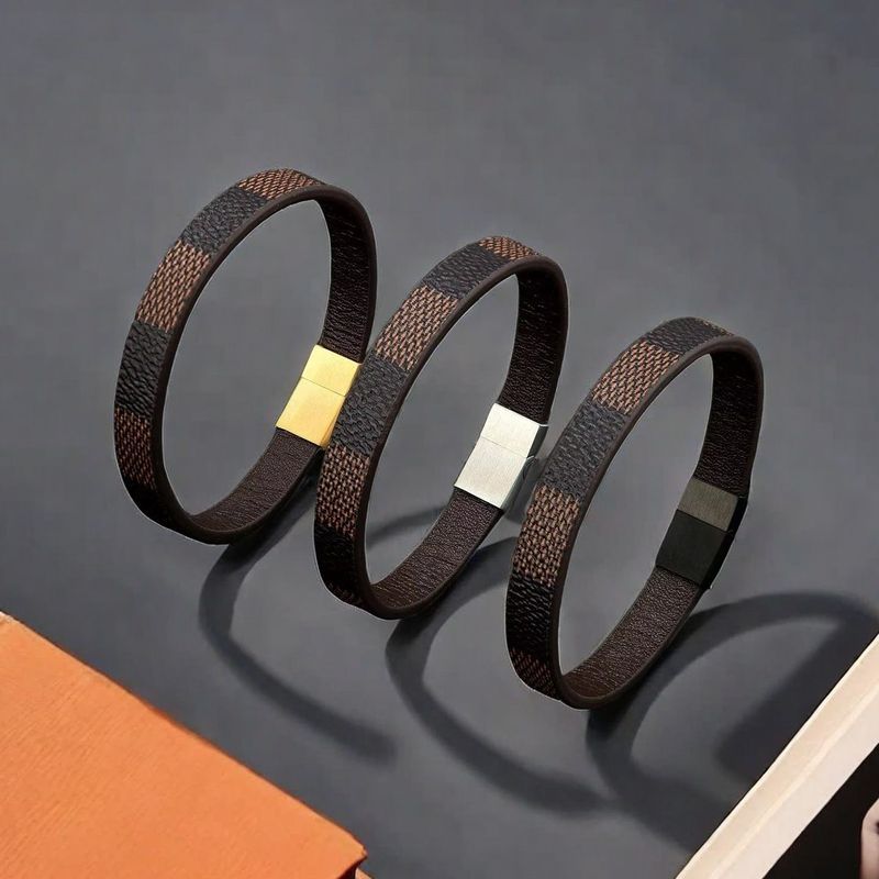 E-commerce Retro Simple Zinc Alloy สร้อยข้อมือหนังผู้หญิงสร้อยข้อมือทอมือเครื่องประดับ