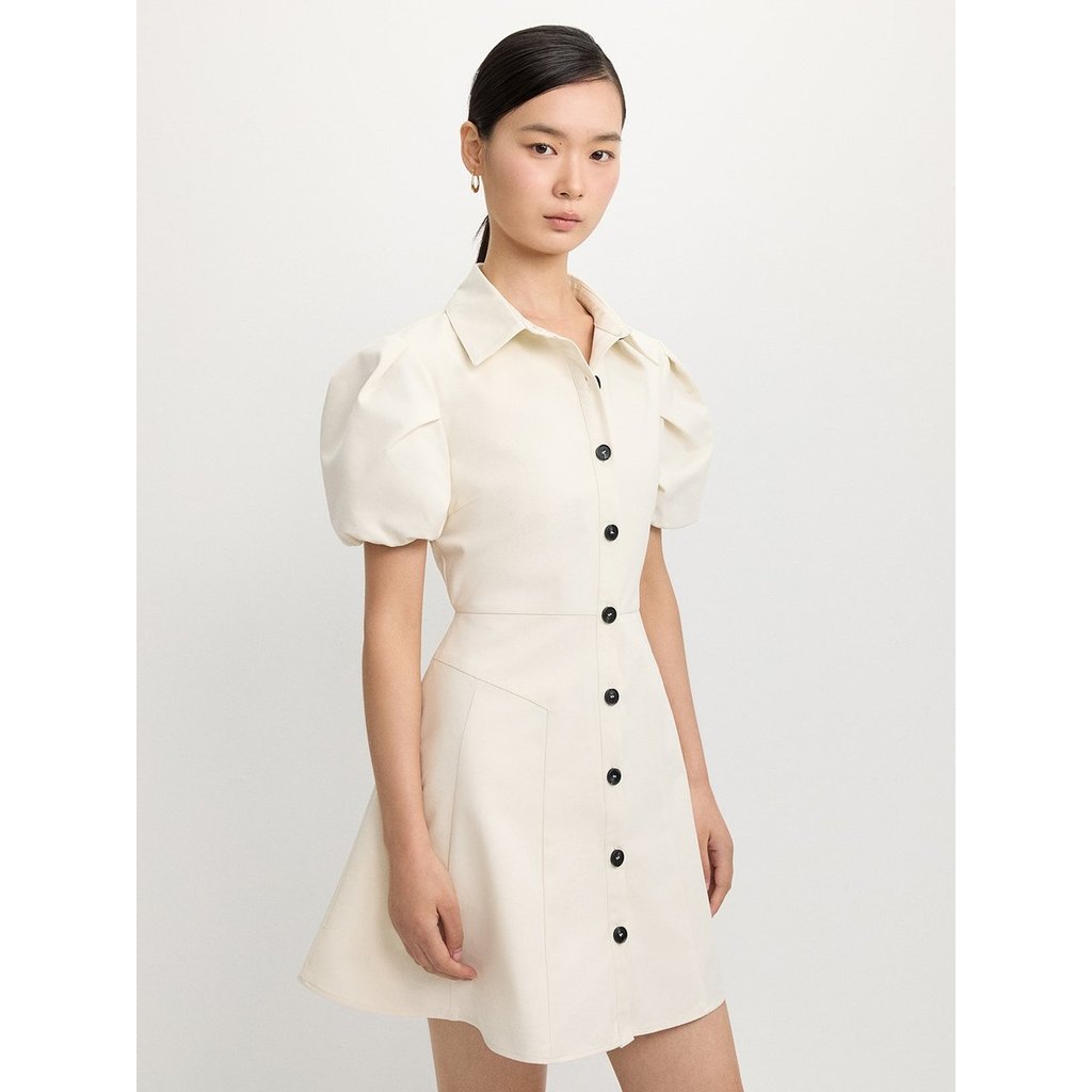 [Pomelo] เดรสติดกระดุมแขนตุ๊กตา / Puffed Sleeve Button-Up Dress - Off