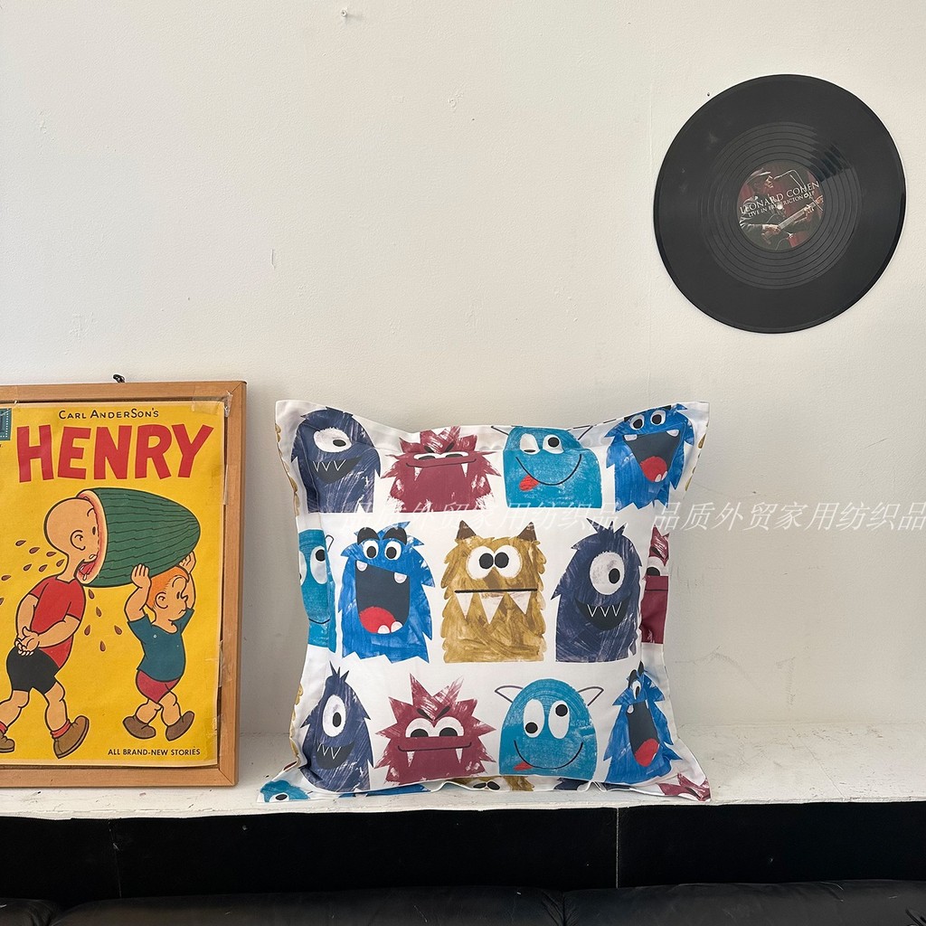 [สไตล์ดีไซเนอร์] Little Monster หมอนโซฟาตลก Creative Model Room Cushion 45 * 45 Cafe Photograph