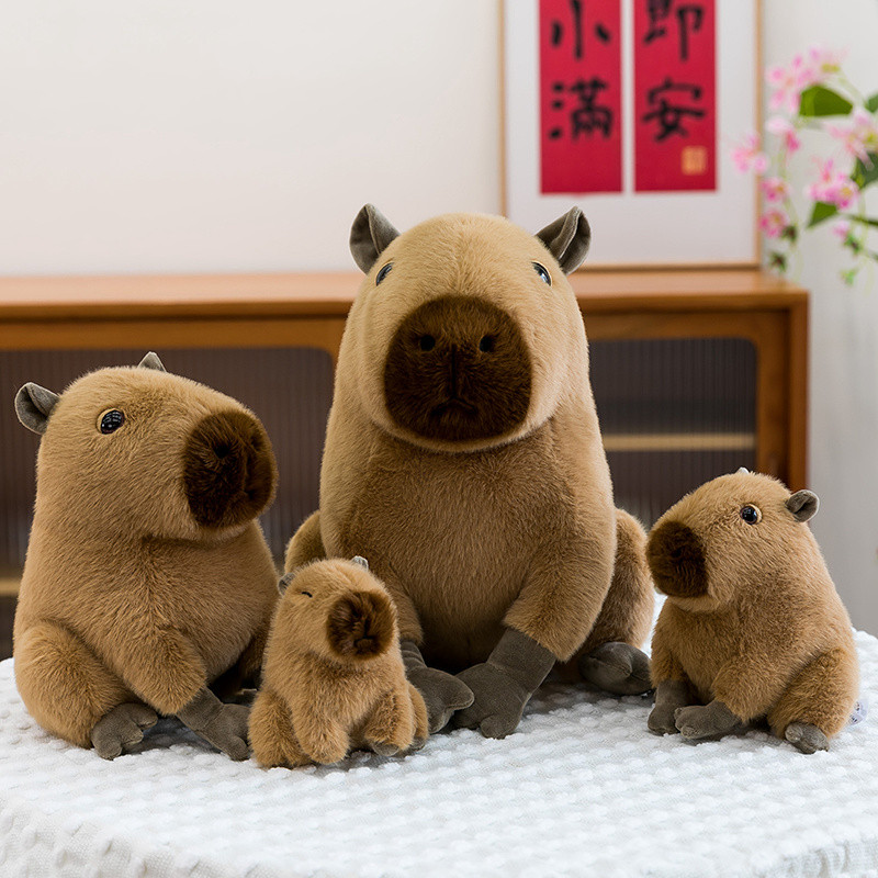 Clyde Capybara ตุ๊กตาจําลองสัตว์ของเล่นตุ๊กตาน่ารักที่มาพร้อมกับตุ๊กตาน่าเกลียดน่ารักหมอนโซฟาเบาะเด็
