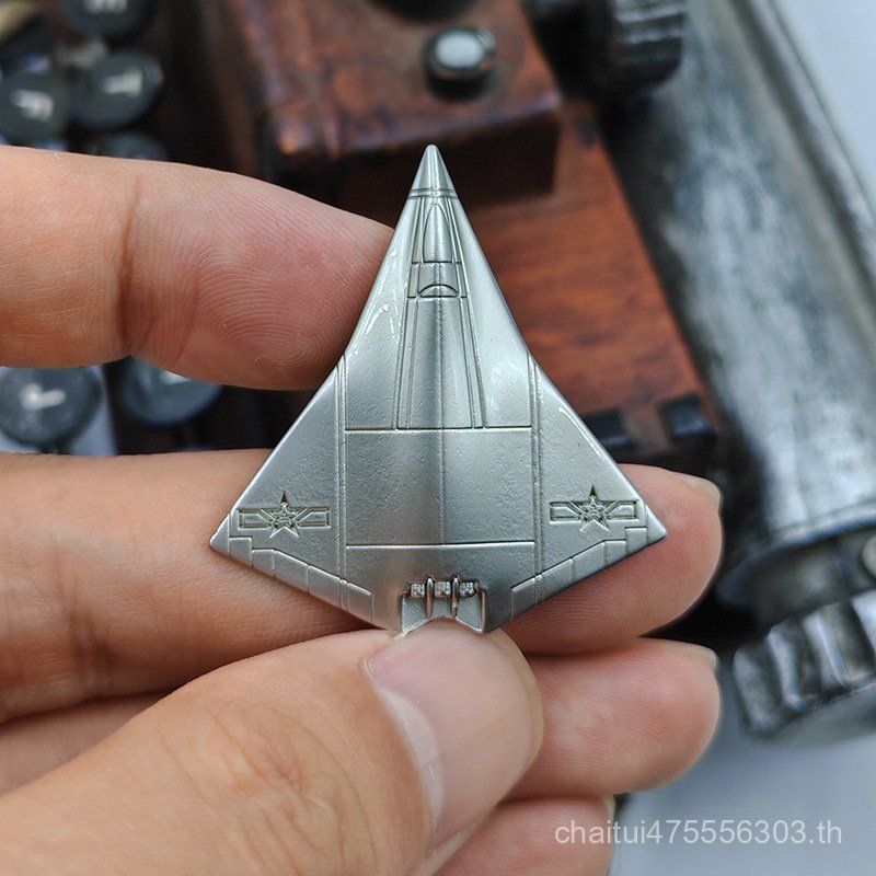เข็มกลัดสะสม จำพวกอากาศยาน แบบสามมิติ จากZhuhai Changchun Air Exhibition สำหรับ J-36 และ J-10