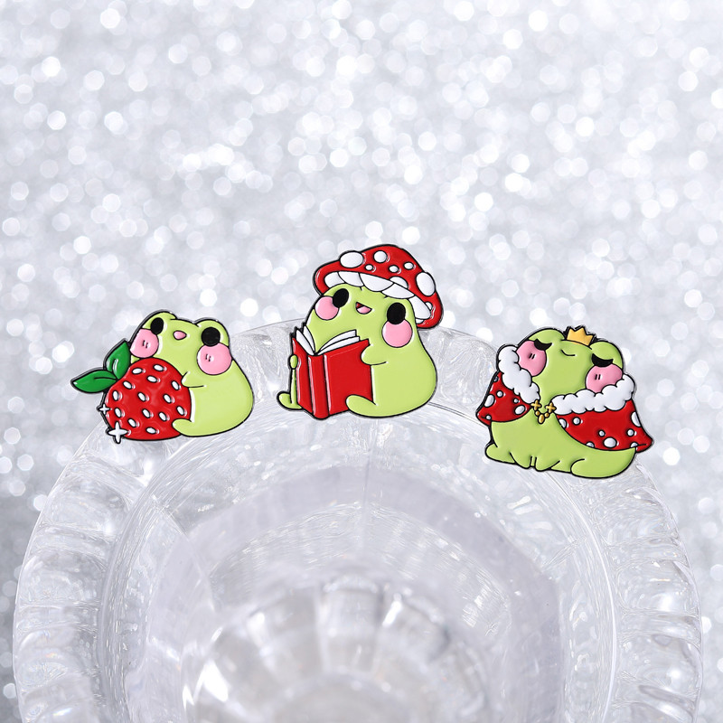 เข็มกลัดลายกบสตรอเบอร์รี่ดีไซน์น่ารัก สำหรับถุงเป้และของตกแต่ง - รูปที่ 6