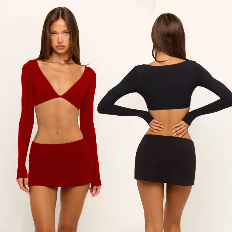 FitWild 2 ชิ้น V คอแขนยาว Pad Crop Top + เอวสูง Skater ชุดกระโปรง Quick-Dry 75%Nylon S/M/L 4 สี