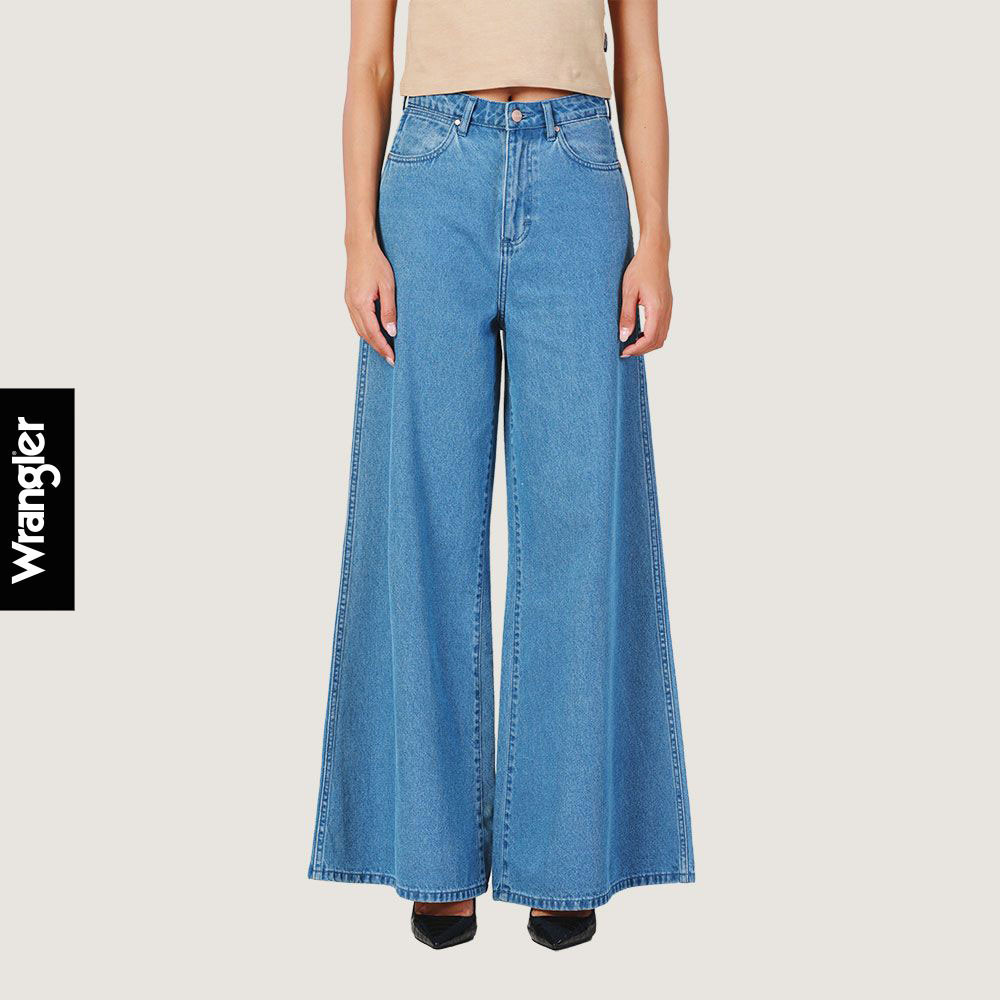 WRANGLER กางเกงยีนส์ผู้หญิง คอลเลคชั่น Everyday with Wrangler เอวกลาง ทรงขากว้าง รุ่น WR S225WWLEN25 สียีนส์อ่อน