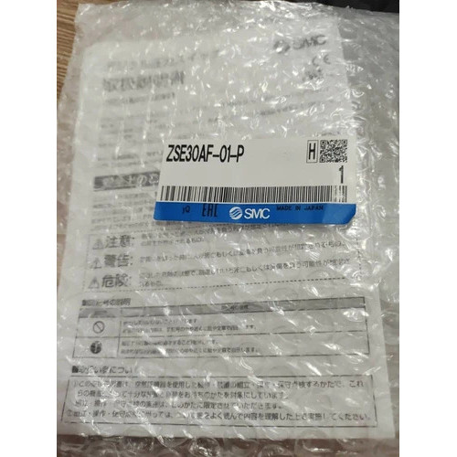1PC ใหม่ SMC ZSE30AF-01-P สวิทช์ความดันจัดส่งฟรี ZSE30AF01P