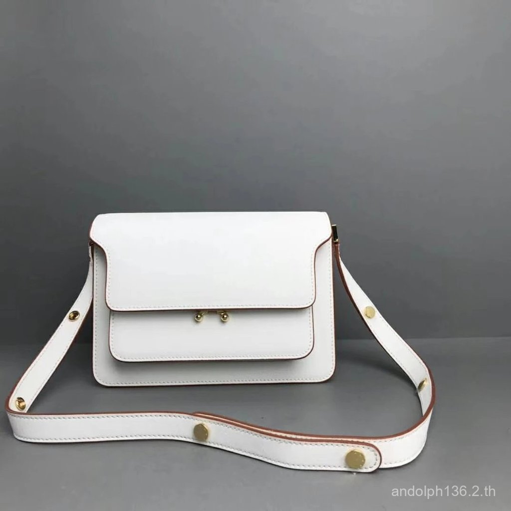 เบอร์ 10 สี---
เรื่องราวการ์ดของ Marni
MARNI (มณี) ปี 1994
การสร้างครอบครัว Castiglioni