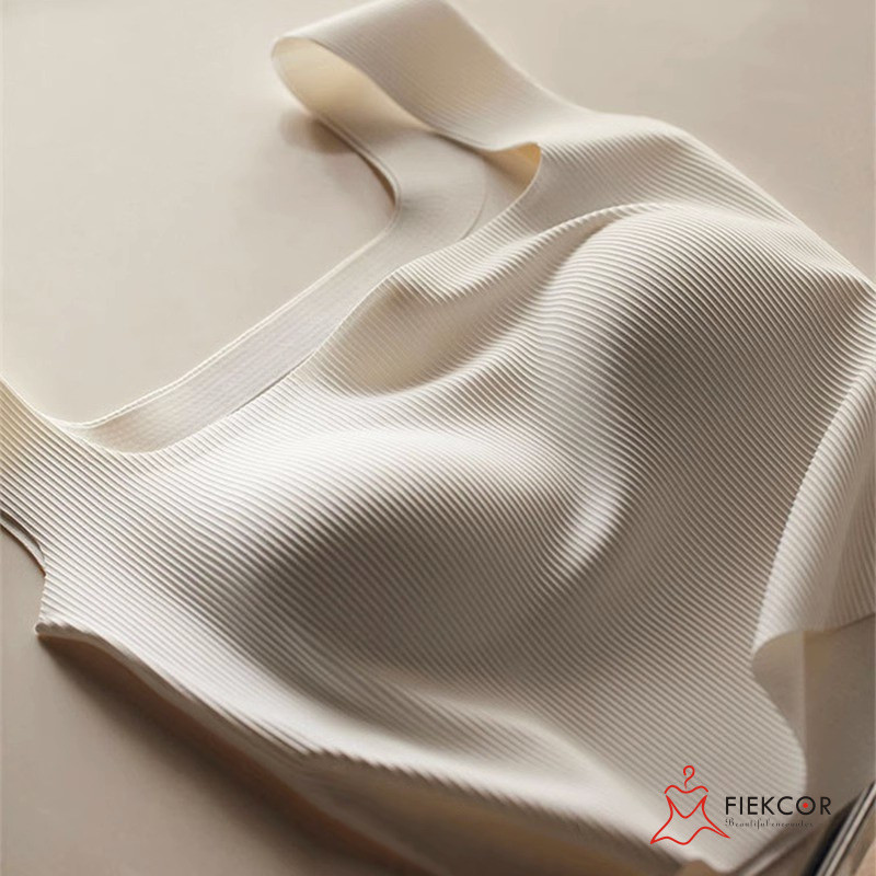 Simple Square Neck Camisole ผู้หญิงพร้อมแผ่นรองหน้าอกที่ถอดออกได้ด้ายฤดูร้อนสวมใส่ด้านนอก Bottoming สบายผู้หญิง