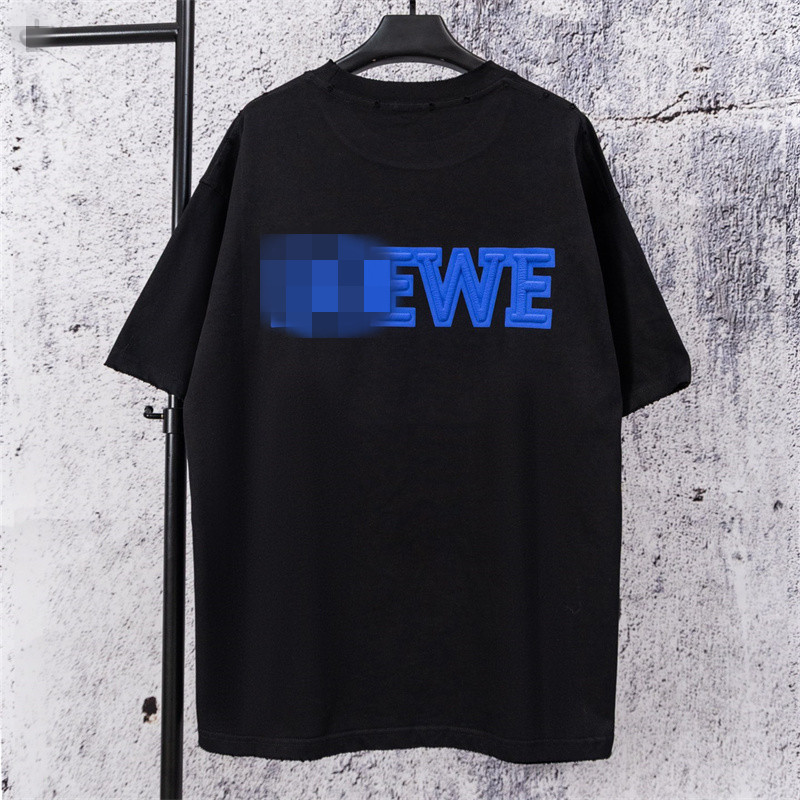 ถนน ไม่จํากัดเพศ เสื้อยืดผ้าฝ้ายคลาสสิกตัวอักษรสามมิติแขนสั้นสไตล์ถนนท็อปส์ขนาดบวกผู้ชายและผู้หญิง