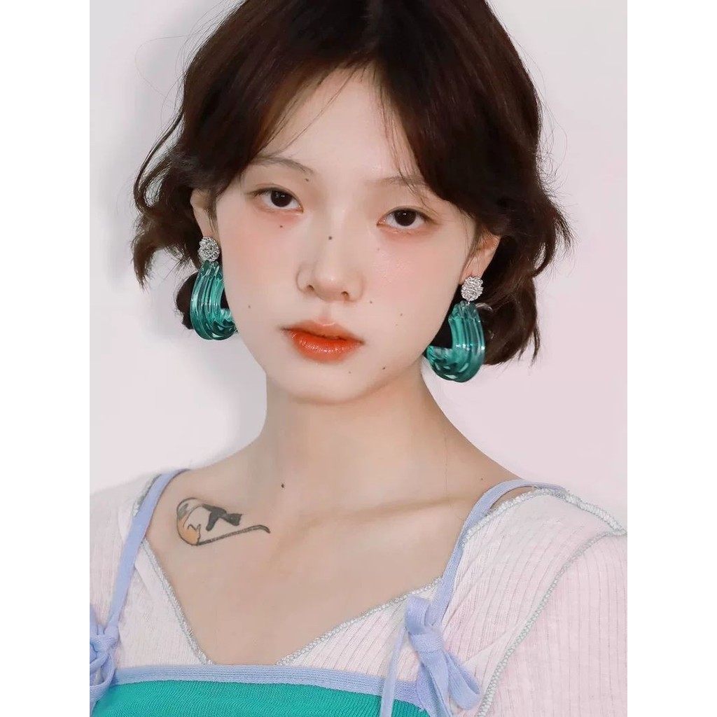 โปร่งใสโปร่งใส Lake Blue ต่างหู Cool สไตล์ Classy ต่างหูครึ่งวงกลม c-Circle ต่างหูจีบโลหะคลิปหู