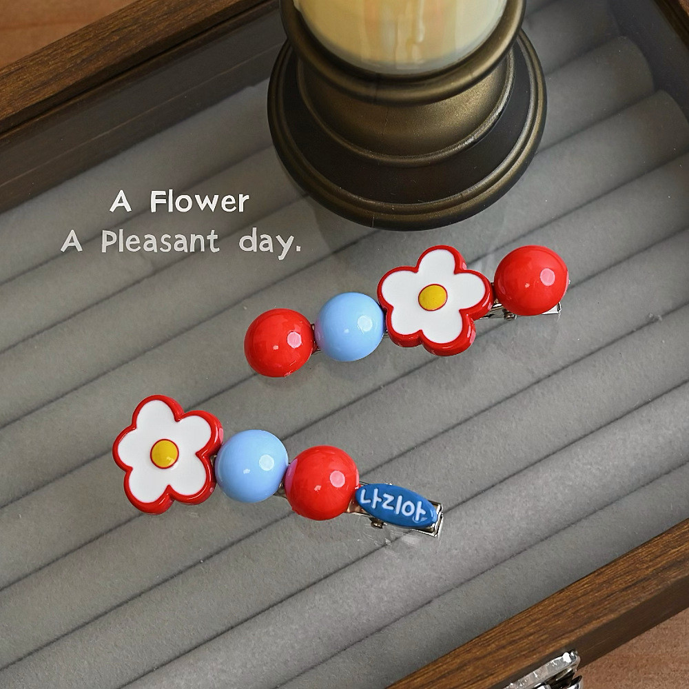 Classy Contrast สีดอกไม้ขนาดเล็กคลิปผมหญิง ออกแบบมาให้มีความหวานและเหมาะกับการสร้างทรงผมBangsสูง