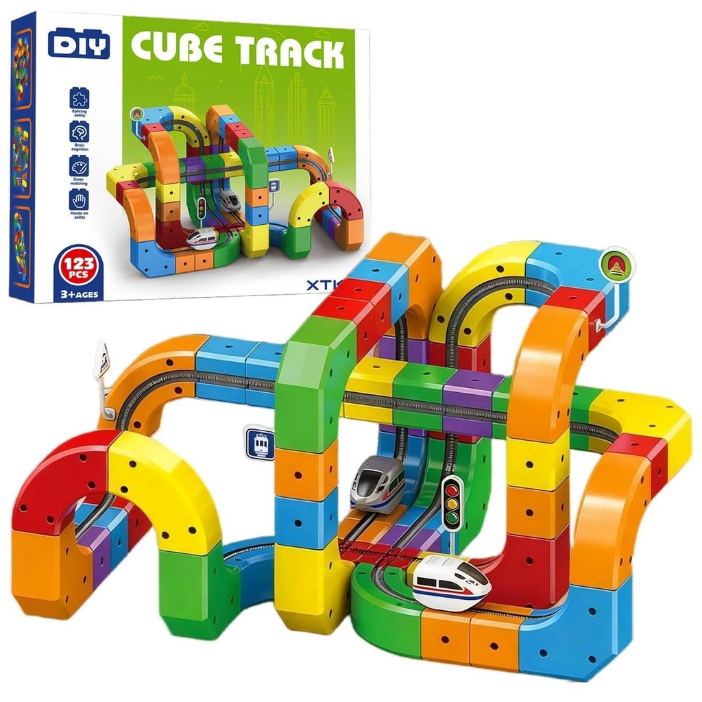 Electric Train Set Flexible Race Track 3D Embedded Layout Train Track Fusion Set Gravity-Defying Rai