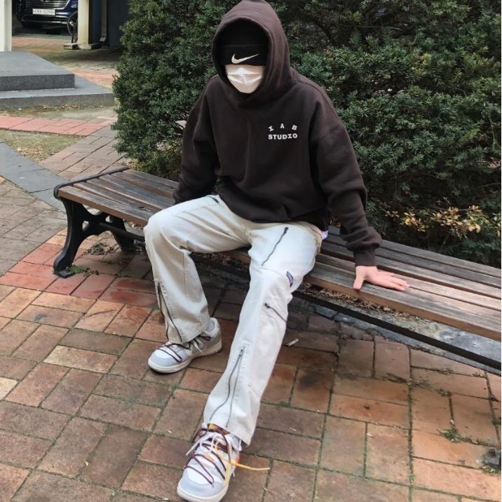 เสื้อกั๊กฮู้ดดี้ Hooded Pullover ของ IAB Studio ยอดนิยม พิมพ์ลายเสื้อลำลอง สวมใส่ง่ายสำหรับทุกวัน