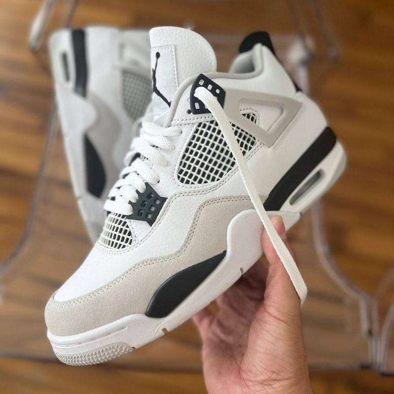 รองเท้า Air Jordan 4 Retro สีMilitary Black โมเดล DH6927-111 ทนทาน