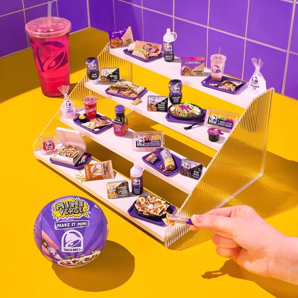 MGA Miniverse Taco Bell Mini Taco Co-Branded อาหารทําบอลของเล่นขนาดเล็ก
