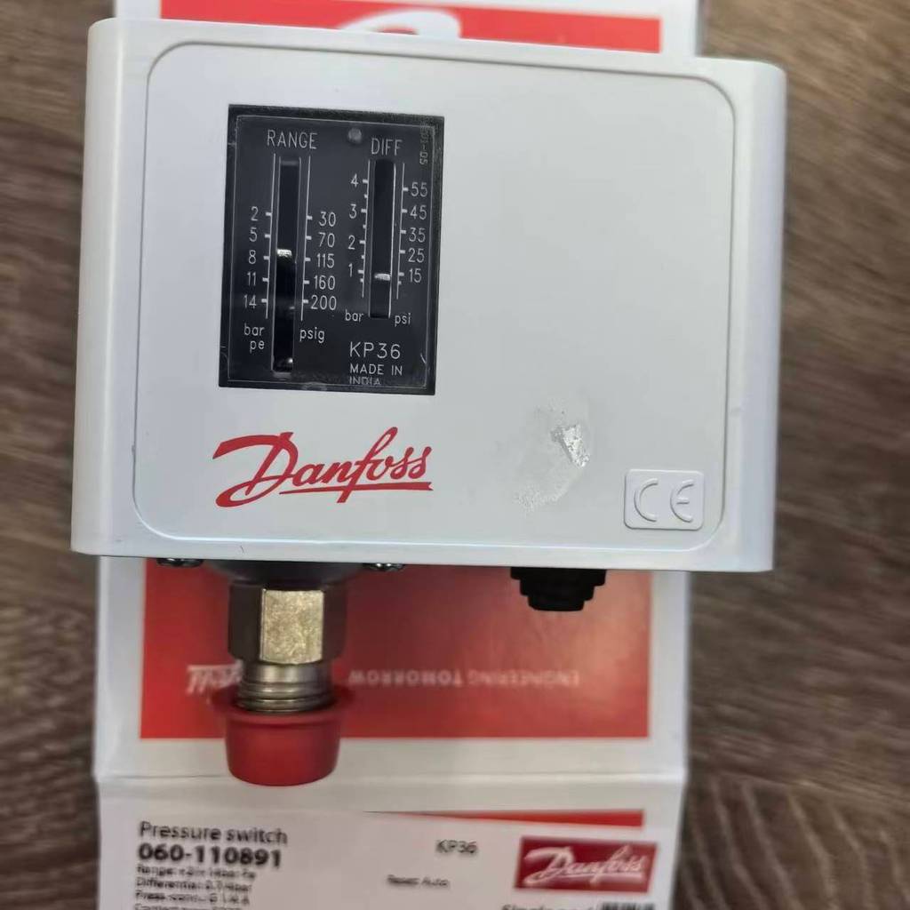 Denvers KP35 KP36 สวิตช์ควบคุมแรงดัน รีเลย์ KP1 KP2 KP5 KP15 สินค้าพร้อมสต็อก