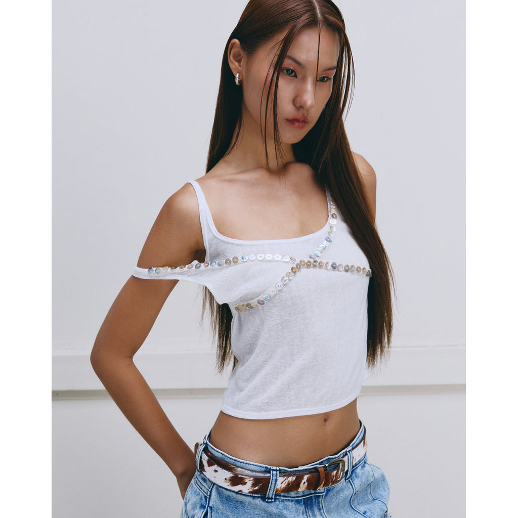Piccoro - Shell Button Cami เสื้อกล้ามแต่งกระดุมหอย