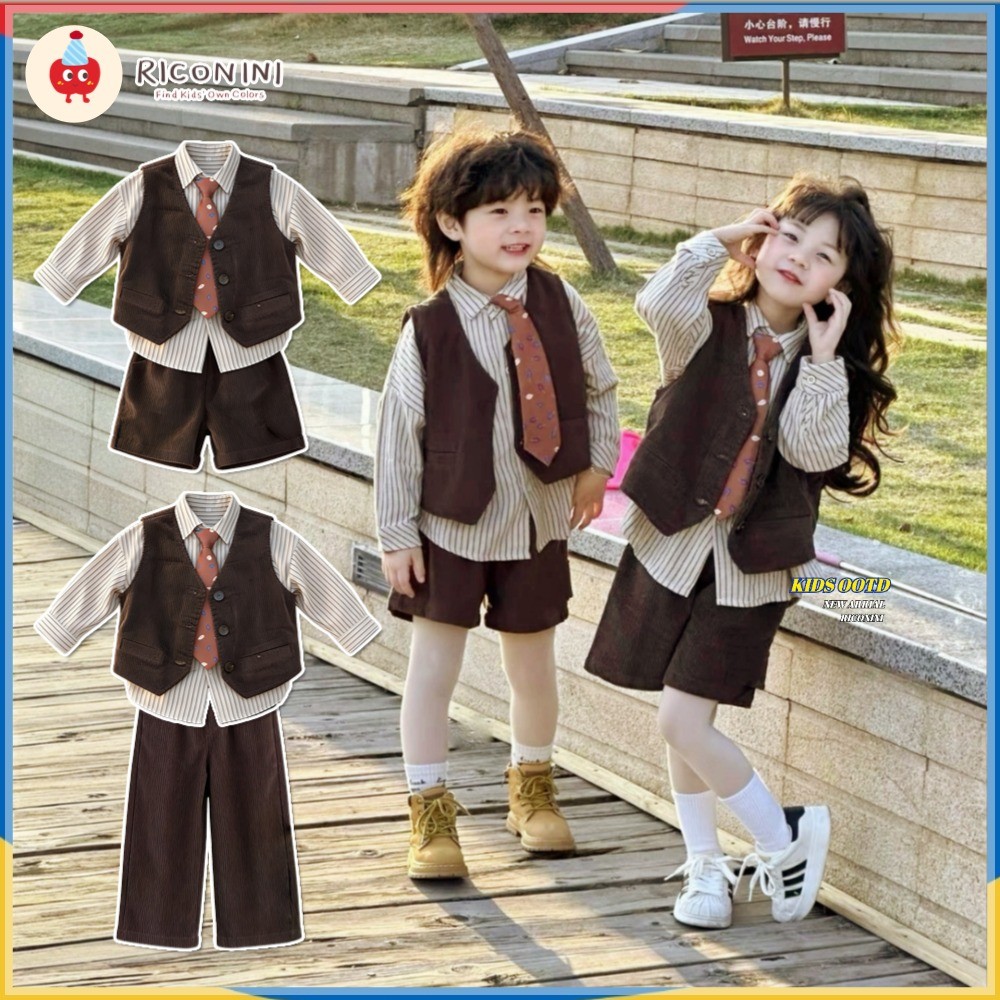 ชุดสูทสี่ชิ้นสำหรับเด็ก สไตล์ใหม่ฤดูใบไม้ผลิแบบเกาหลี ผสมผสานกับแฟชั่นย้อนยุคอังกฤษ เหมาะสำหรับสวมใส่ในโอกาสต่างๆ โดยประกอบด้วยเสื้อกั๊กและกางเกงขาสั้น