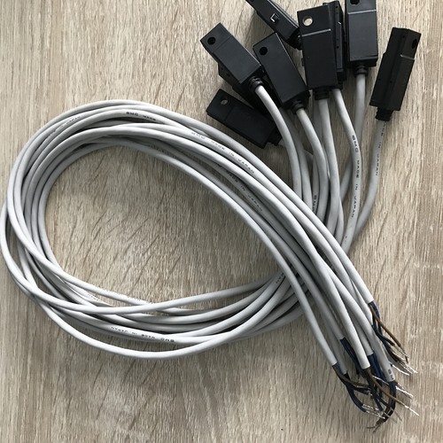 1PC ใหม่ SMC D-H7A2 นิวเมติกสวิตช์อัตโนมัติ DA96L จัดส่งฟรี