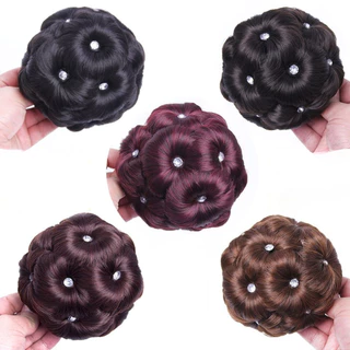 (จัดส่งในพื้นที่) ผู้หญิง Rhinestone วิกผมผม Bun Claw คลิปออกแบบ Fluffy Curly Hairpiece สะดวกผม Bun Maker สําหรับแฟชั่นทุกวัน Hairstyling