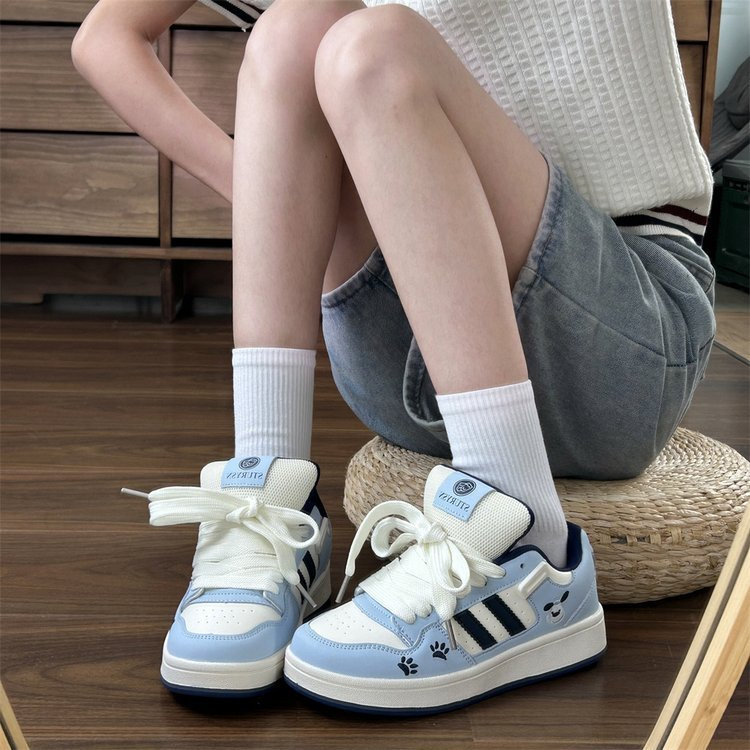 รองเท้ากีฬาสไตล์เกาหลี Lace-Up สำหรับผู้หญิง ยาง anti-slip ทนทาน สบายเมื่อสวมใส่ด้านนอก