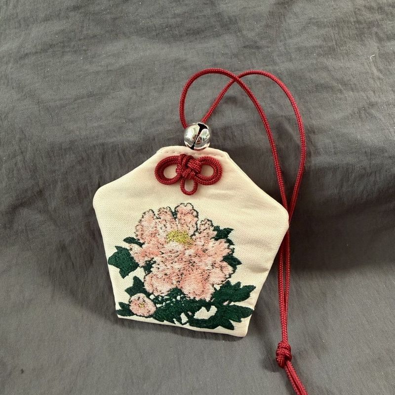 Peony ดอกไม้ Guardian Amulet เงียบ Ridge f Guardian Props Peony Guardian Deep Water Hinako พัดลมซอง 