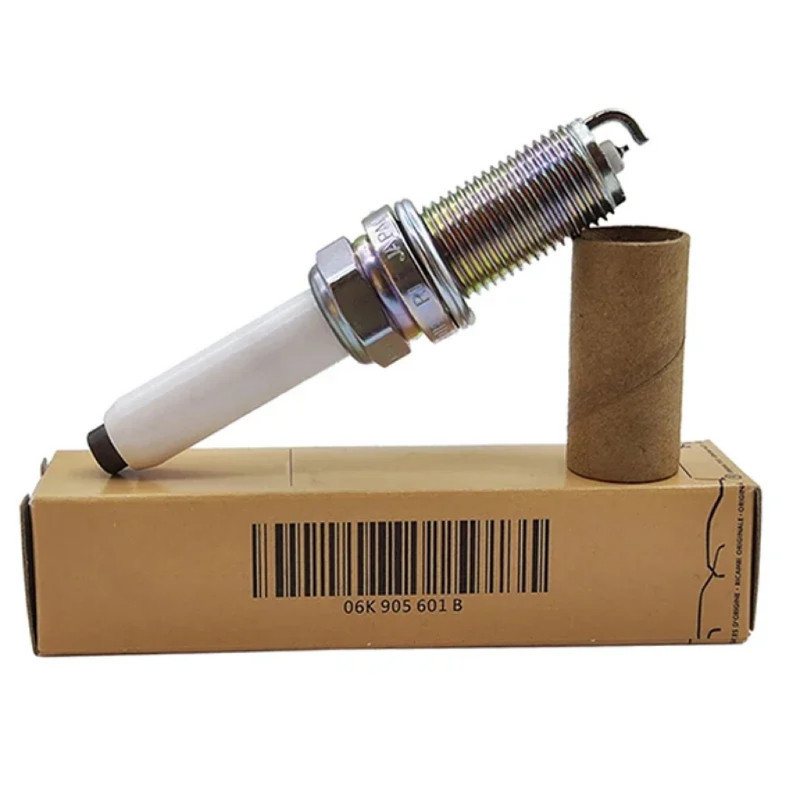 4/6ชิ้น 06เค905601B PLFER7A8EG Platinum Spark Plug สําหรับ Audi A3 A4 A6 Allroad Q7 TT VW Golf Skoda