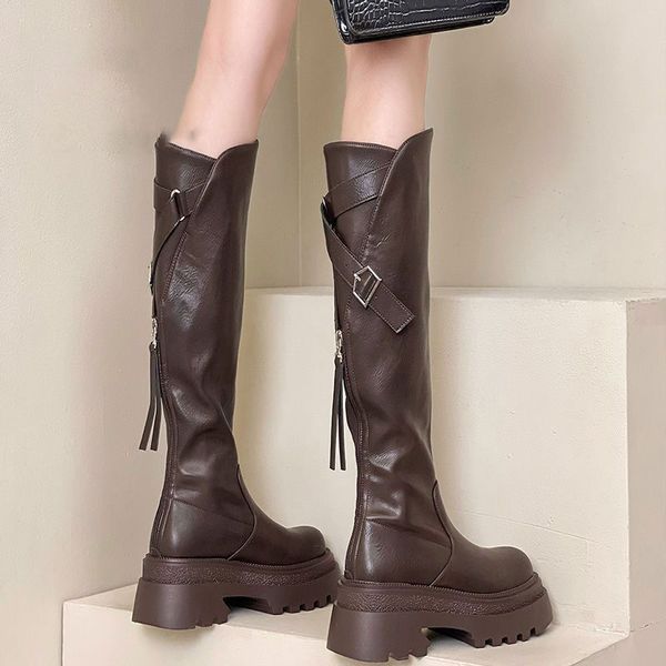 chelsea boots รองเท้าหนาสูงไม่มีเข่า สไตล์ใหม่ปี 2025 กันหนาว ออกแบบมาพร้อมซิปและส่วนบนยืดหยุ่น