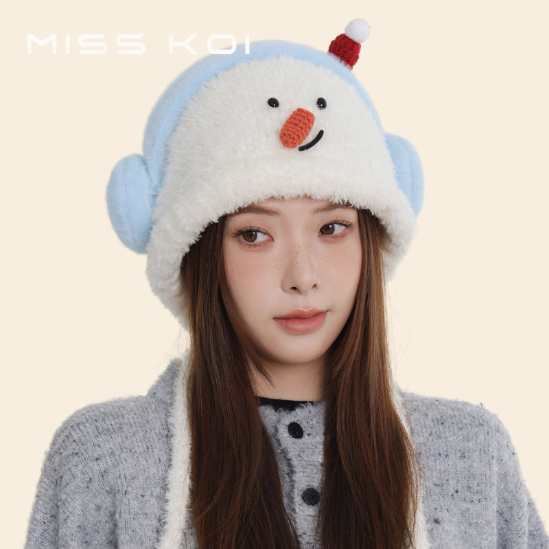 หมวกหญิงฤดูหนาว Snowman Plush จาก MISSKOI ถักนุ่มๆ กันลมหนาวได้ดี