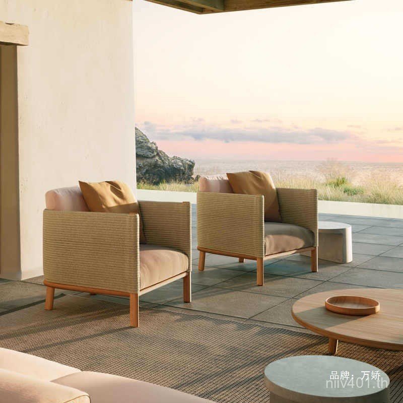 สวนเฟอร์นิเจอร์กลางแจ้ง B & B Villa ครีมกันแดดโซฟาไม้สัก Courtyard โซฟากลางแจ้งหวายกันน้ําผสมโซฟา VK