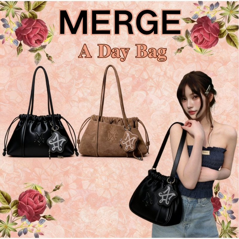 Merge It Bag 26 Color : Brown/Black กระเป๋า กระเป๋าผ้า（ของแท้ 100 %）