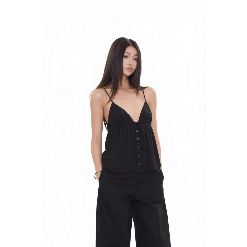 UMI8💝【ในสต็อก】💝เสื้อผ้าสตรีฤดูใบไม้ผลิใหม่ สไตล์ยุโรปและอเมริกา ดีไซน์แฟชั่นฝรั่งเศส เสื้อสายเดี่ยวทรงหลวม - รูปที่ 2