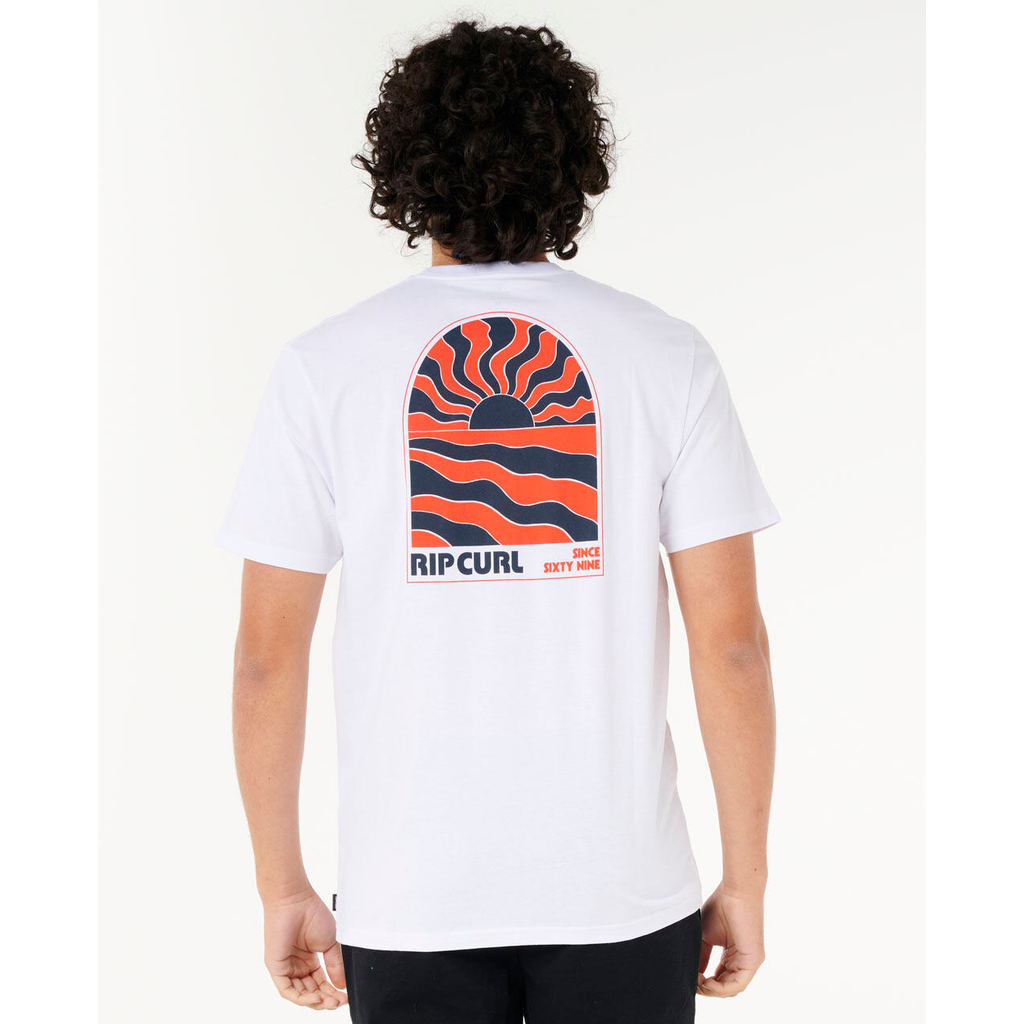 จัดส่ง 24 ชั่วโมง Ripcurl Men's White T-Shirt 0Pjmte Surf Revival Sunsets Tee W25 COD