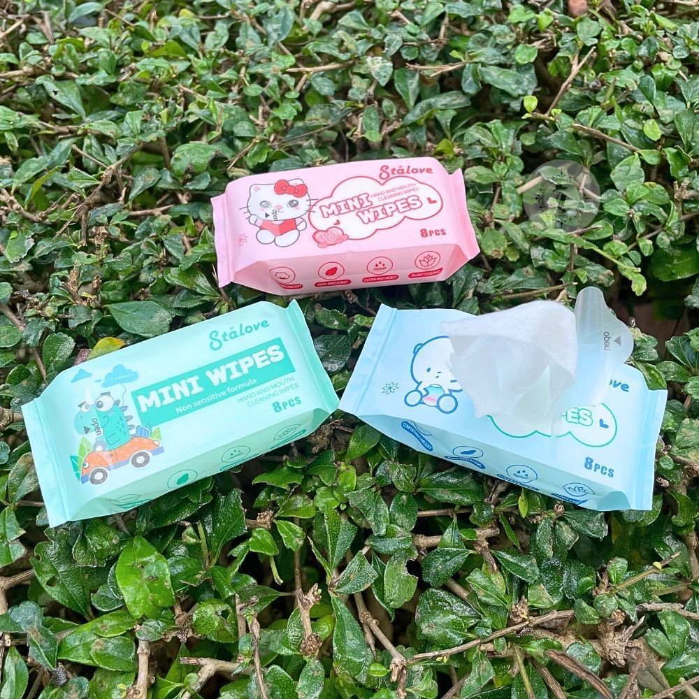ทิชชู่เปียก mini wipes 1 แพ็ค 8 ห่อ ขนาดพกพา เนื้อนุ่ม ไร้แอลกอฮอล์ ปราศจากการแต่งกลิ่น พกทำความสะอาดได้ทุกที ราคา ถูกที่สุด ดีลบีเคเค แกลเลอรีภาพที่ 7