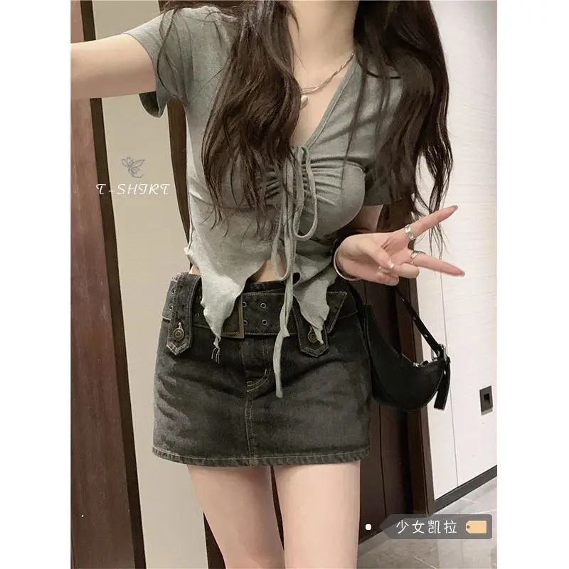 Pure Desire Girly Feeling V คอไม่สม่ําเสมอแขนสั้นเสื้อยืดผู้หญิงออกแบบ Slit Drawstring Slimmer ดู Ch