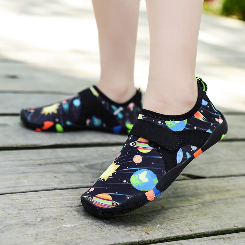 Children's Swimming Shoes Water Shoes Kid Beach Sneaker Slippers Non-slip Breath Quick-drying Barefo