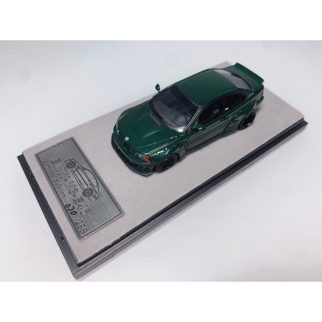 QD 1/64 BMW M3 E46 Wide Body Modified Parrot Green Premium Resin Model Car