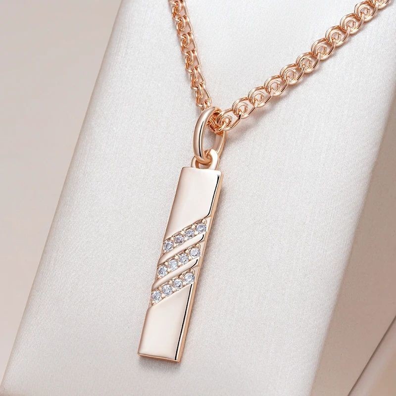 รัสเซีย 585 Rose Gold แฟชั่นจี้จําลองสร้อยคอหญิง All-Match หรูหราของขวัญ 4.10