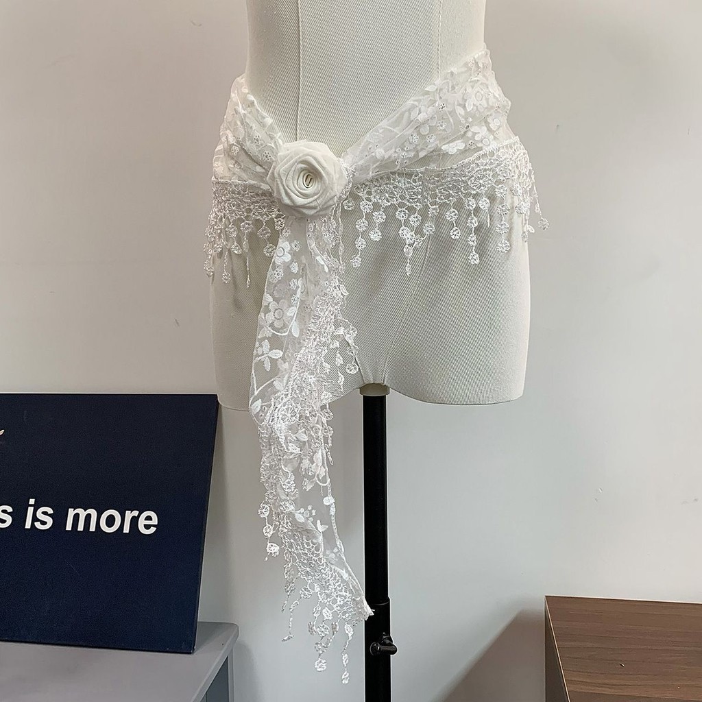 French Hollow Lace Dim Wear Waist Scarf Lace Triangle Silk Scarf Dancing Lord#现货法式镂空蕾丝迭穿腰巾花边三角形丝巾跳舞爵