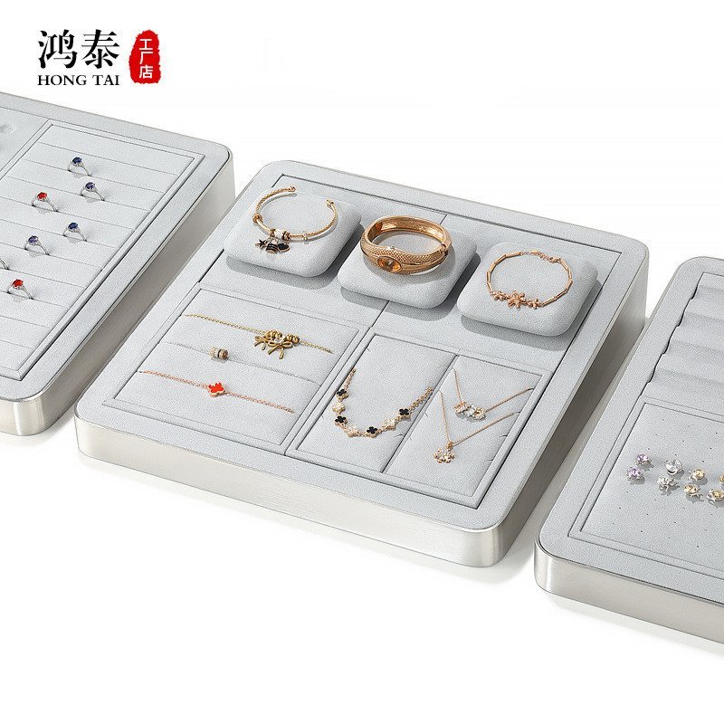 เครื่องประดับเครื่องประดับอุปกรณ์ประกอบฉากแสงหรูหราเคาน์เตอร์ยืนแสดงแสดงกรอบโลหะแหวนจานแสดงเครื่องปร