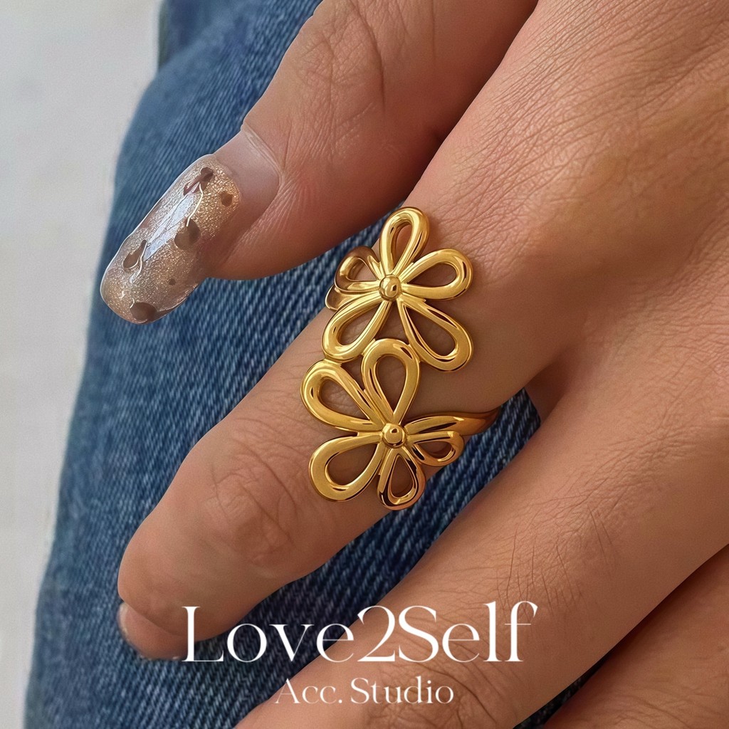 Love2Self J007 แหวนดอกไม้กลวงสแตนเลสวินเทจสําหรับผู้หญิงปรับได้ Non Tarnish