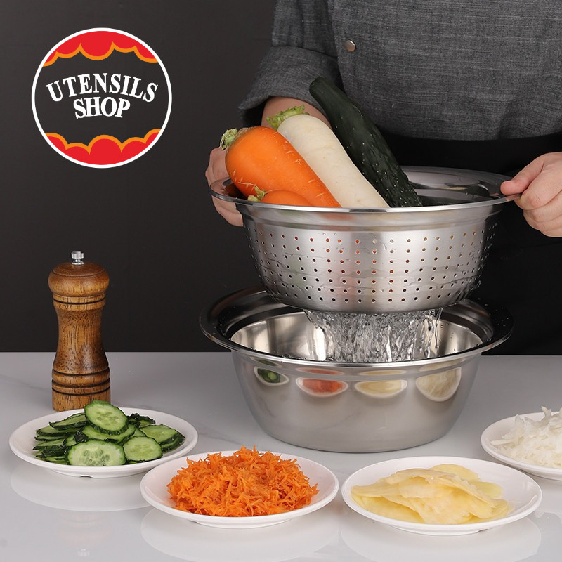 UTENSILS แผ่นขูดสแตนเลสคุณภาพสูง 26/28 cm สำหรับขูดเส้น หั่นฝอย สไลด์ ไม่เป็นสนิม ทนทาน