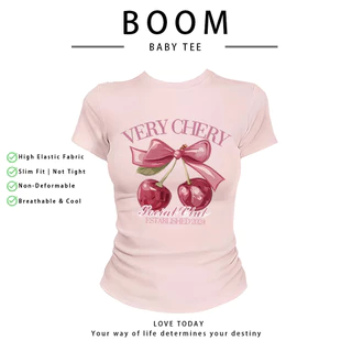 BOOM เสื้อครอปแขนสั้น ลายเชอร์รี่ สไตล์สาวหวาน ผ้ายืดคุณภาพ ใส่สบาย เสื้อยืดผู้หญิงวัยรุ่น แต่งตัวประจำวัน