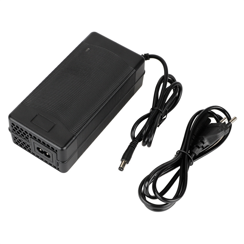 Fast Charger 54.6V 2A สำหรับแบตเตอรี่ลิเธียมจักรยานและสกู๊ตเตอร์