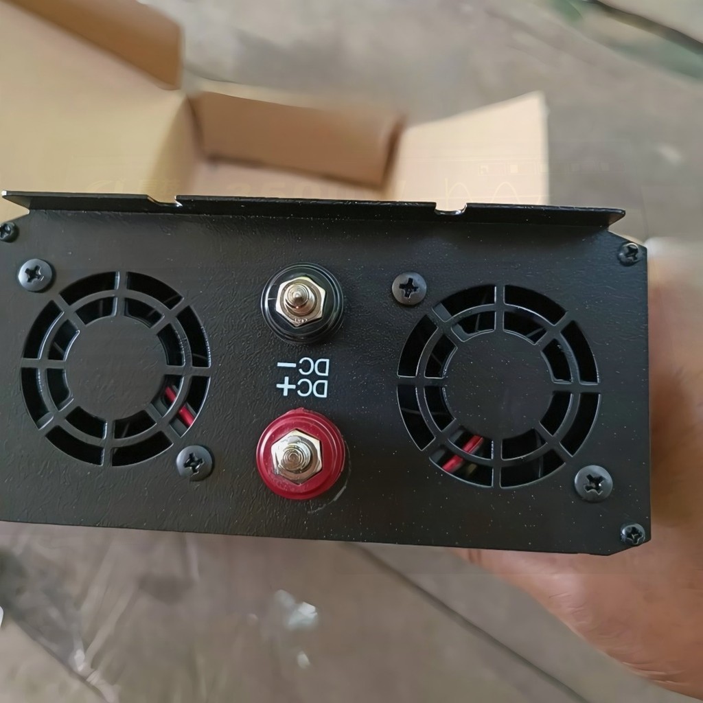 อินเวอร์เตอร์ 3500W 5000W 12 24V แปลงไฟรถยนต์ ปลอดภัย