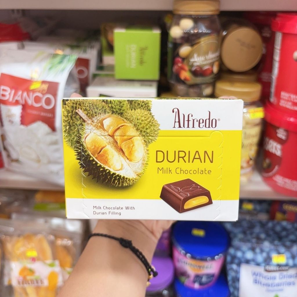 ฮ่องกง Daigou Malaysia Alfredo Alfredo Durian Sandwich Chocolate Mint Strawberry Matcha Almond Snack