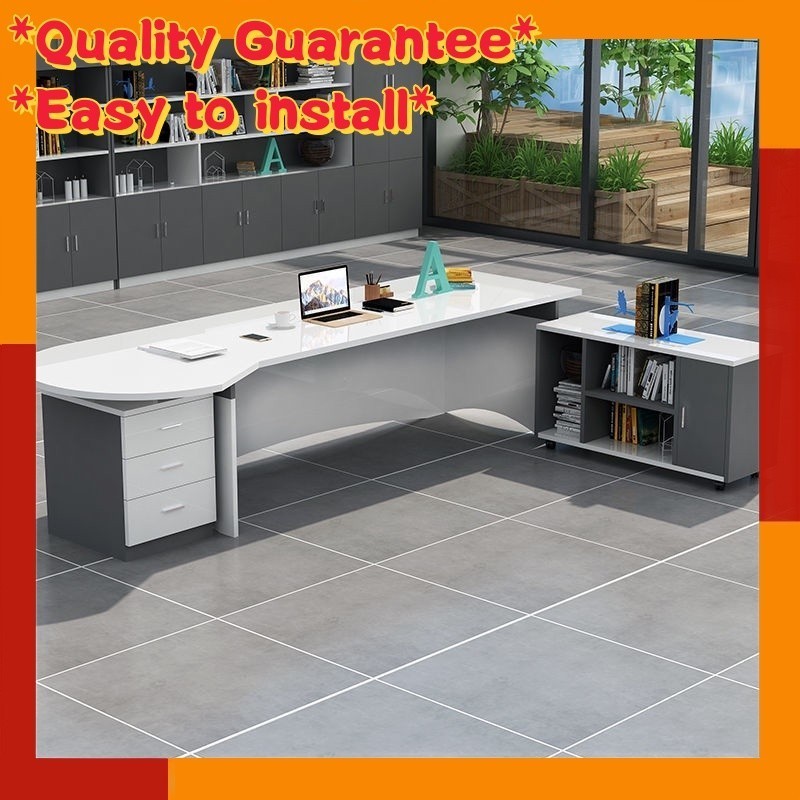 Portfolio manager's desk, office desk, boss's desk, office desks and chairs, contracted modern offic