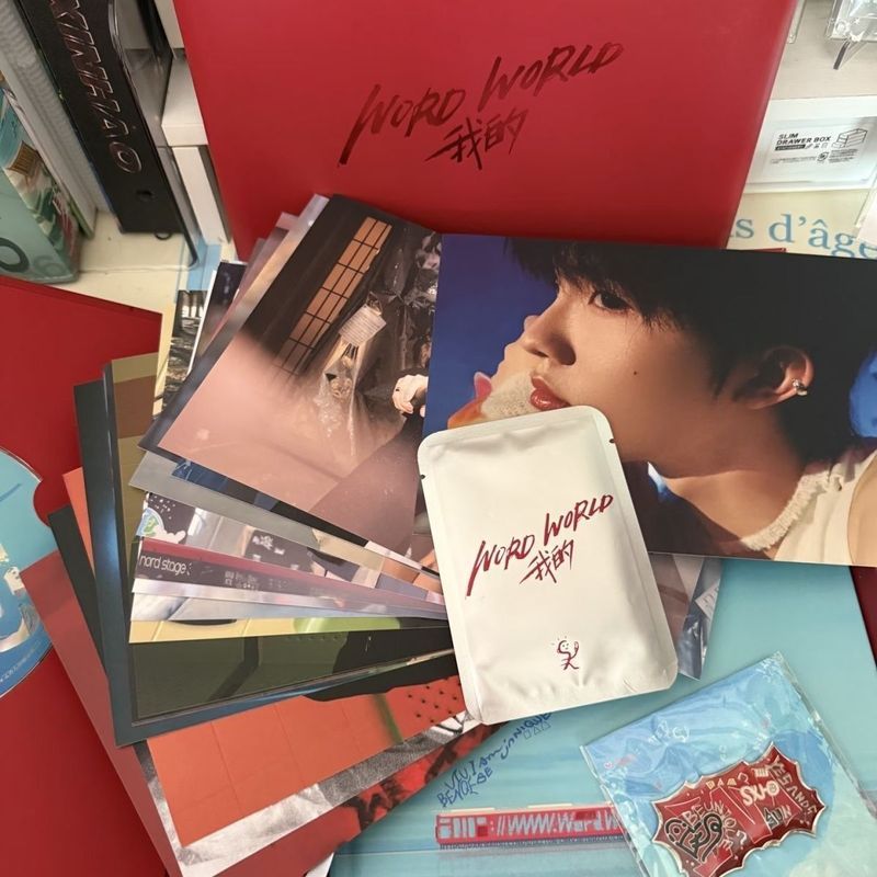 TF Family TF Family TF Family New Hao Birthday Card Holder ยังไม่เปิด Recode ผูกใหม่ Hao Photocard T