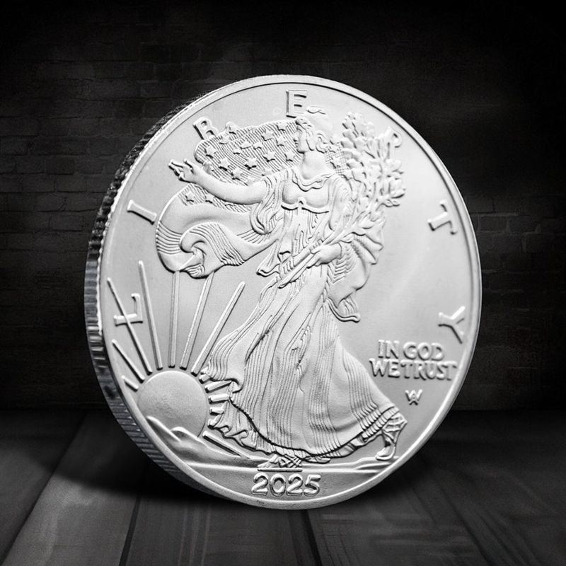 Io Spread Winged Eagle 2025 American Eagle Walking Goddess of Liberty เหรียญออนซ์ Craft Gift Collect