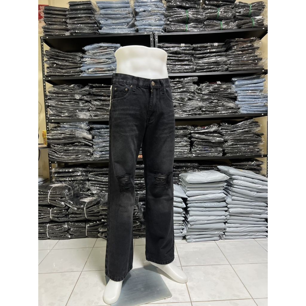 กางเกงยีนส์HiROCK แต่งเซอร์ขาดเข่า แถมป้าย+พวงกุญแจ